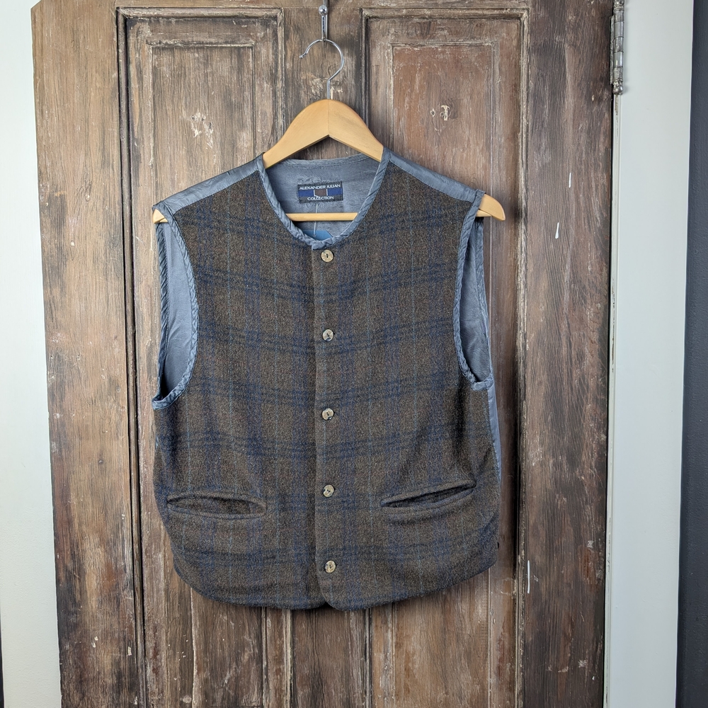 Vintage Wool Cashmere Plaid Vest | Made in Canada | Preppy Academia Classic | M